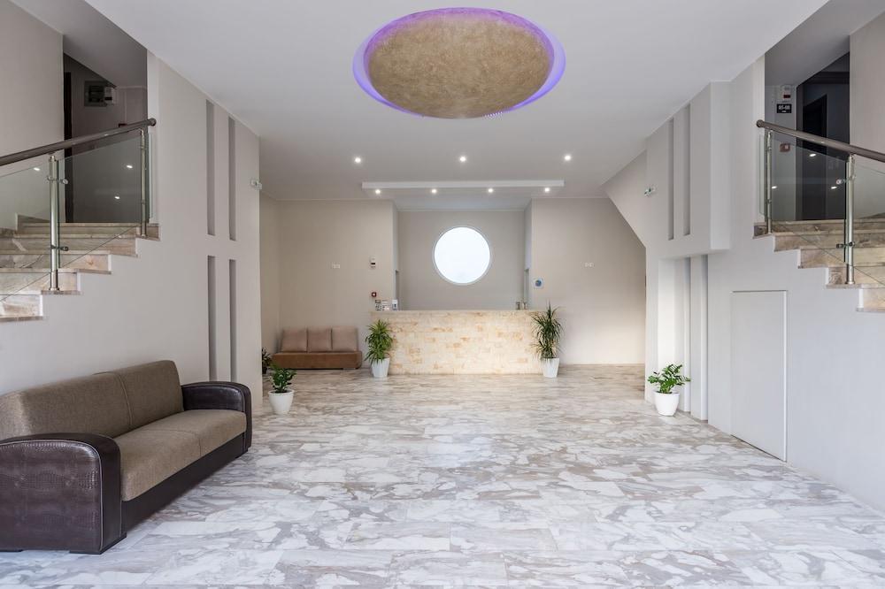 Sisi Breeze Hotel Extérieur photo