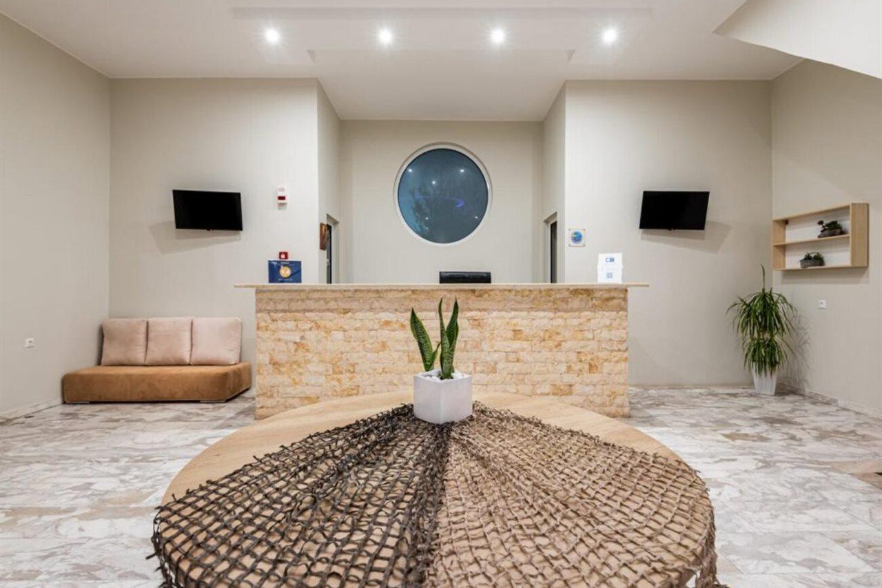 Sisi Breeze Hotel Extérieur photo